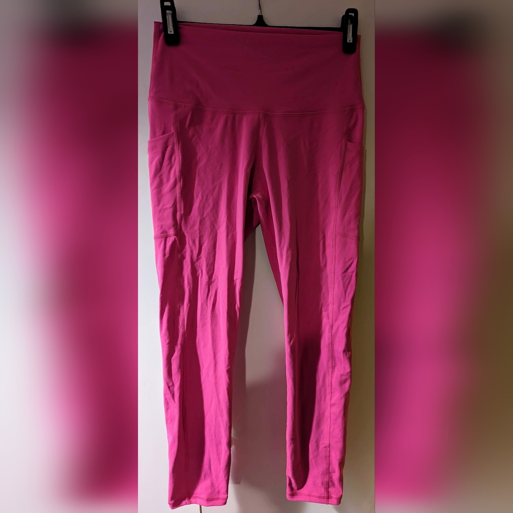 Sunzel hot pink leggings - size M BNWOT